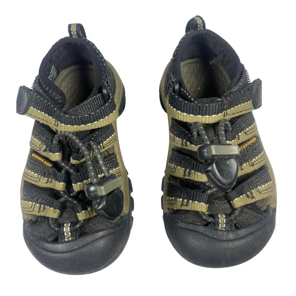 KEEN Kids Newport H2 Sandal Toddler Size 8 EU 25 Green EUC
